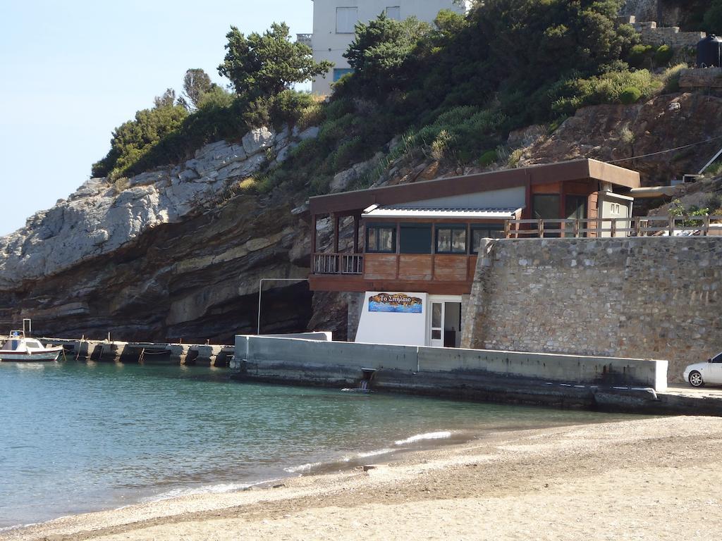 Hotel George Agios Kirykos  Bagian luar foto