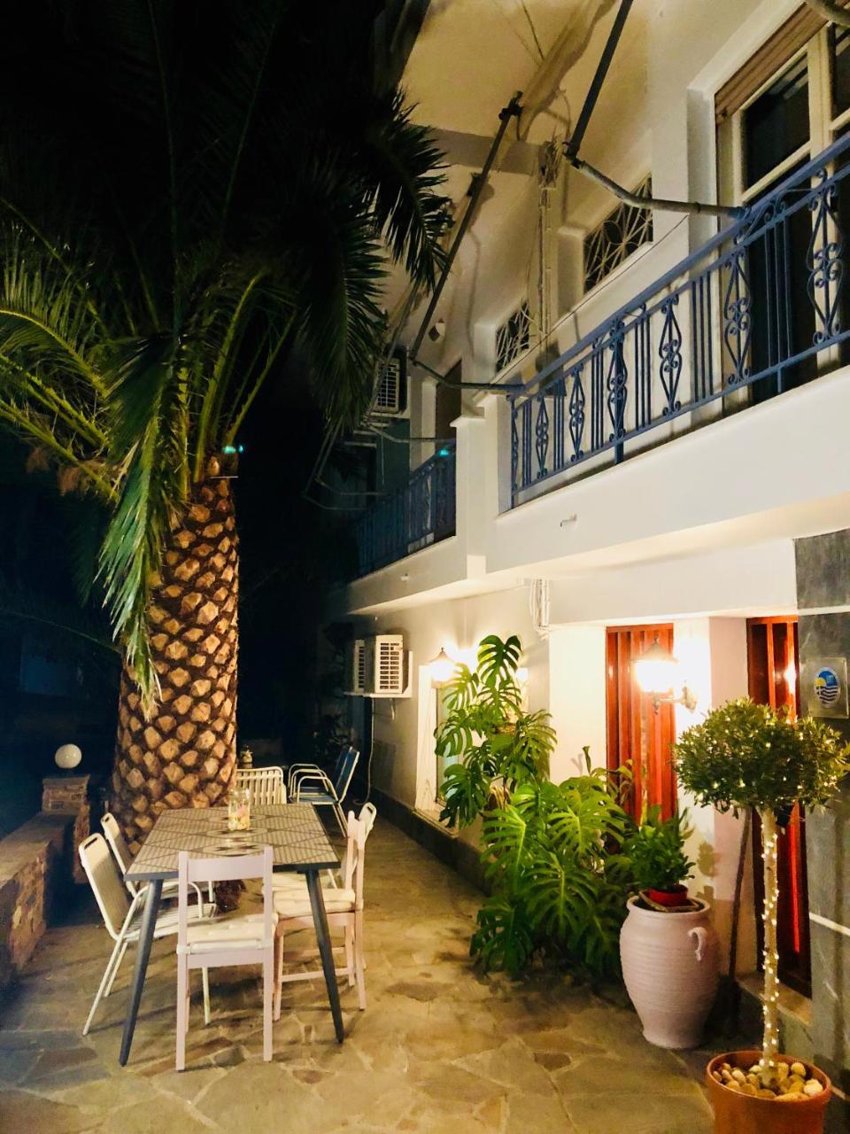 Hotel George Agios Kirykos  Bagian luar foto